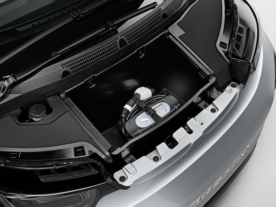  BMW i3 2014 года  (фото 13 из 240)